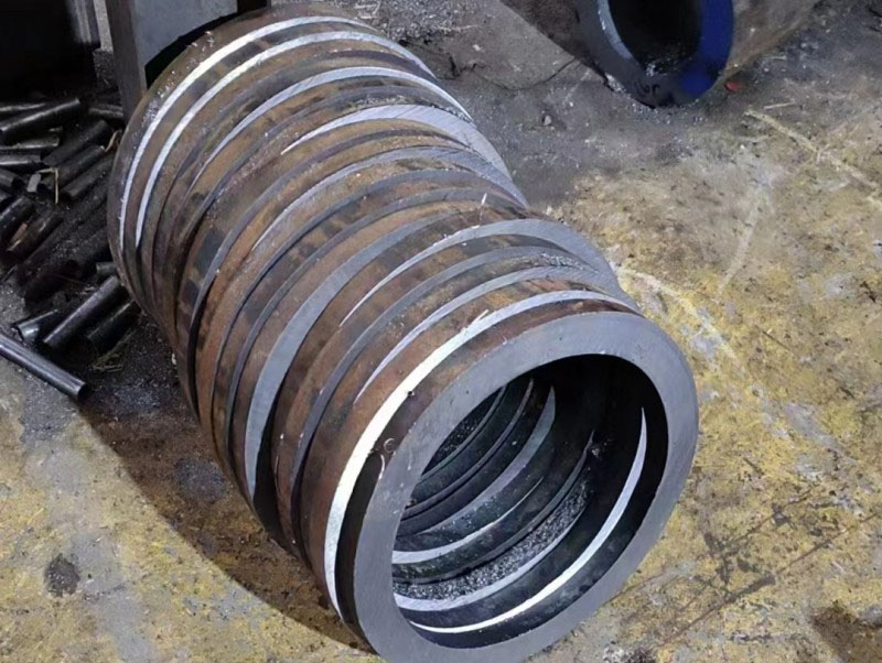 南漳30CrMo无缝钢管切割
